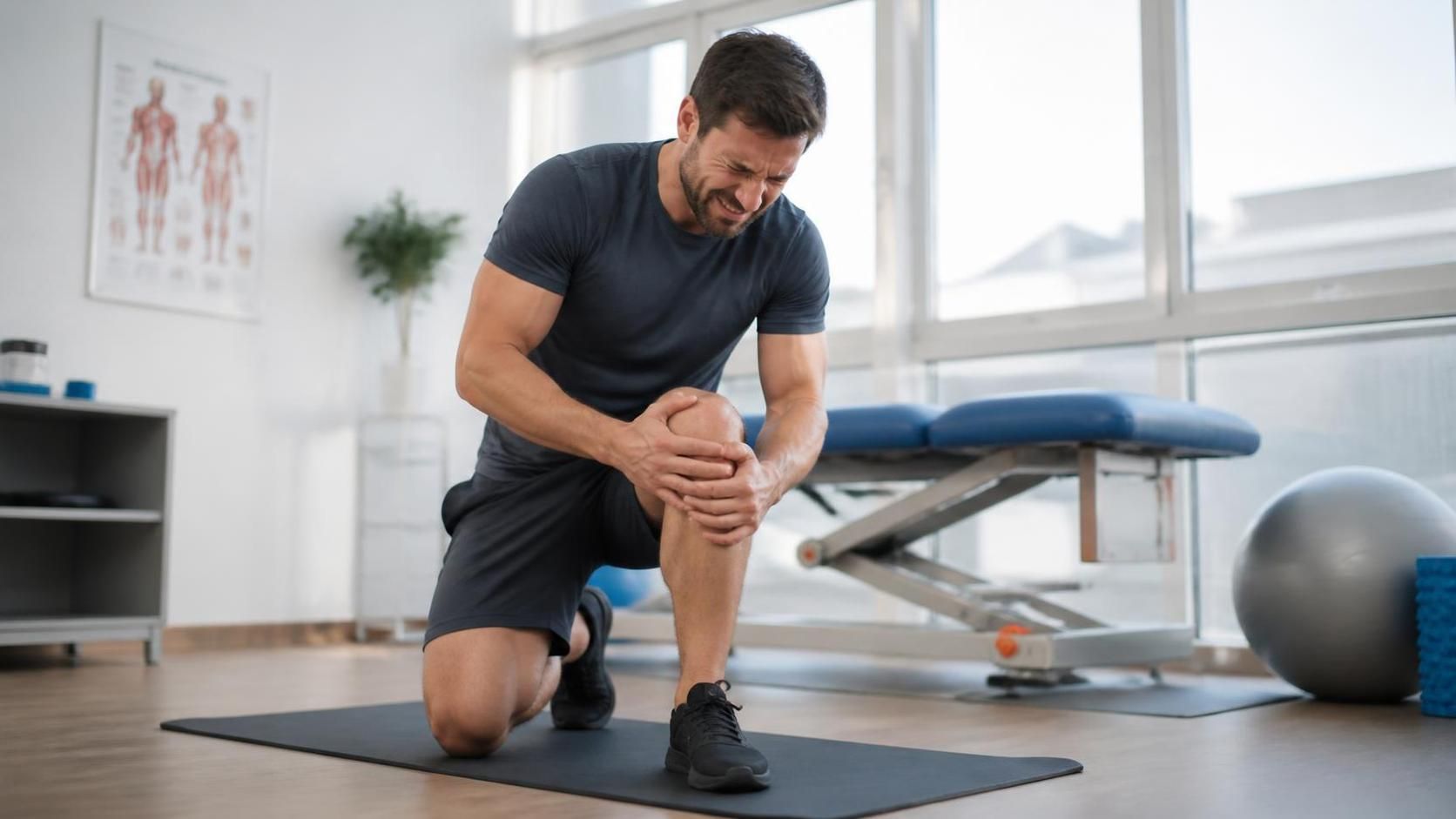 découvrez les causes courantes de la douleur au genou lors de la flexion et de l'extension, ainsi que des solutions efficaces pour soulager et prévenir cet inconfort.
